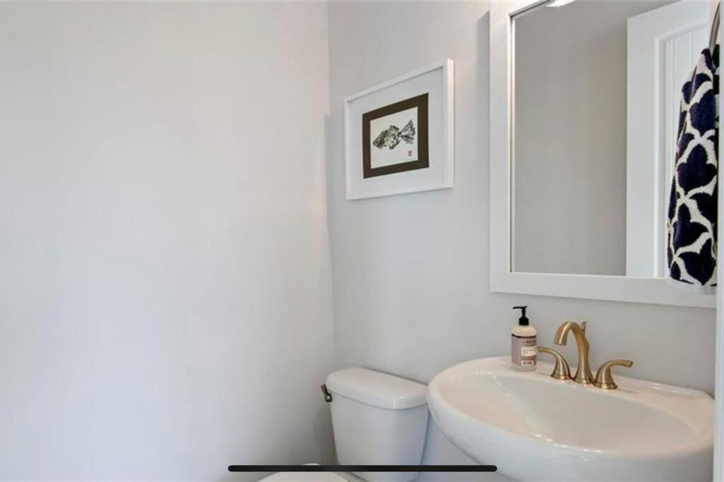 Luxurious Modern Townhouse Right Across Beach!! Table Tennis St. Pete Beach Exterior foto
